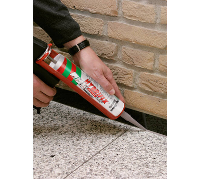 Zwaluw Hybrifix Zwart 290 ml