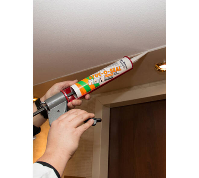 Zwaluw Den Braven Stuc-O-Seal 310 ml Wit