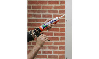 Zwaluw Den Braven Acryl Exterior+ 310 ml Bruin