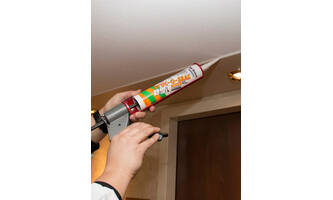 Zwaluw Den Braven Stuc-O-Seal 310 ml Wit